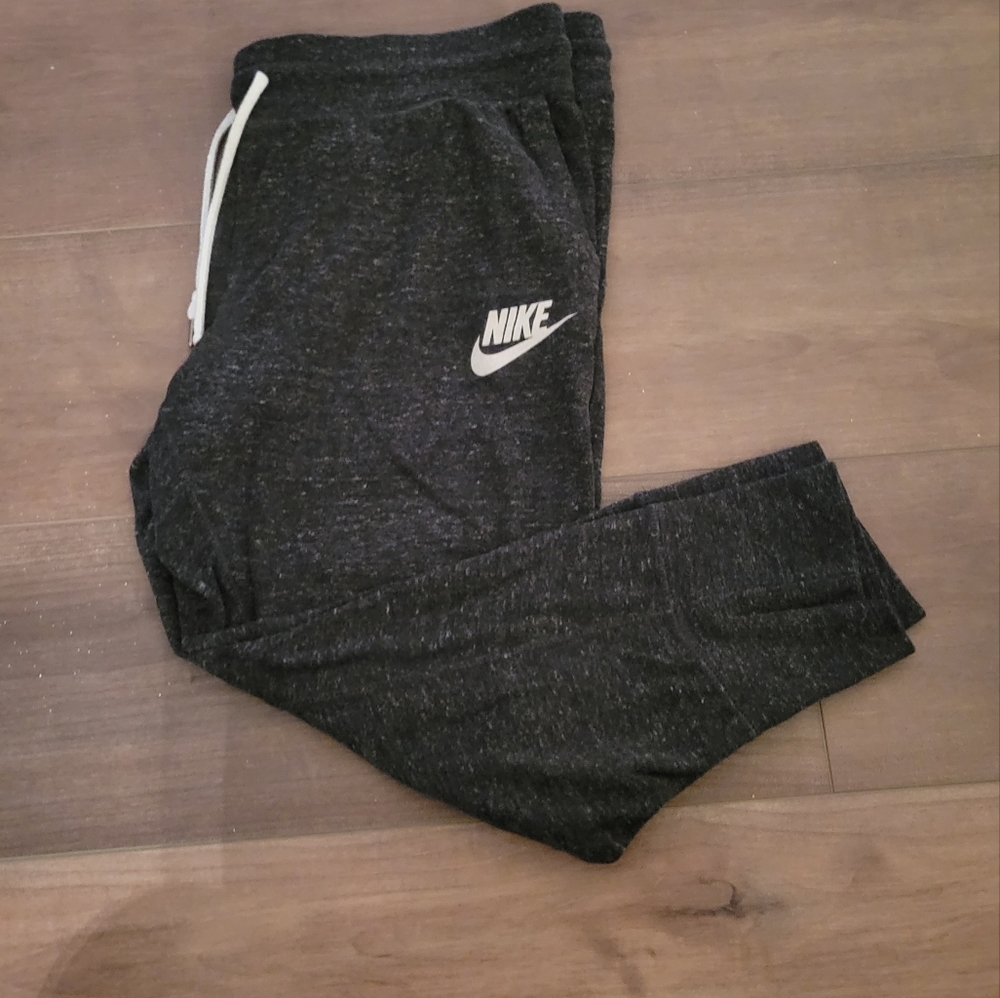 Nike Joggers